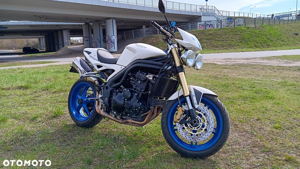 Triumph Speed Triple - 1