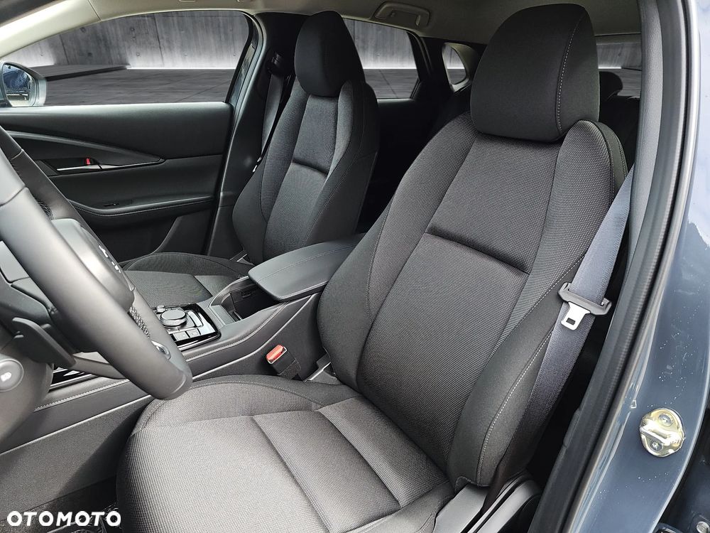 Mazda CX-30 - 12
