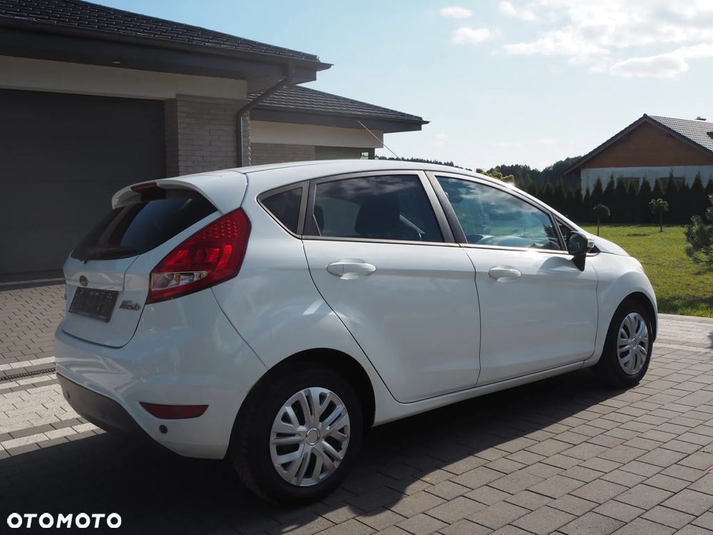 Ford Fiesta - 7