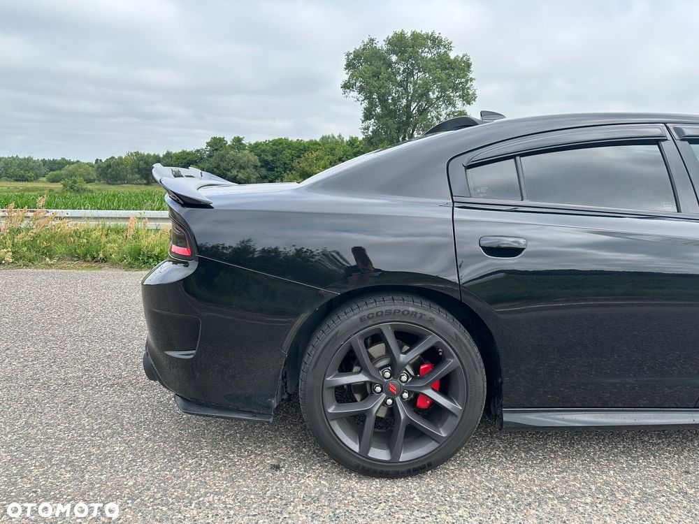 Dodge Charger 5.7 R/T - 13