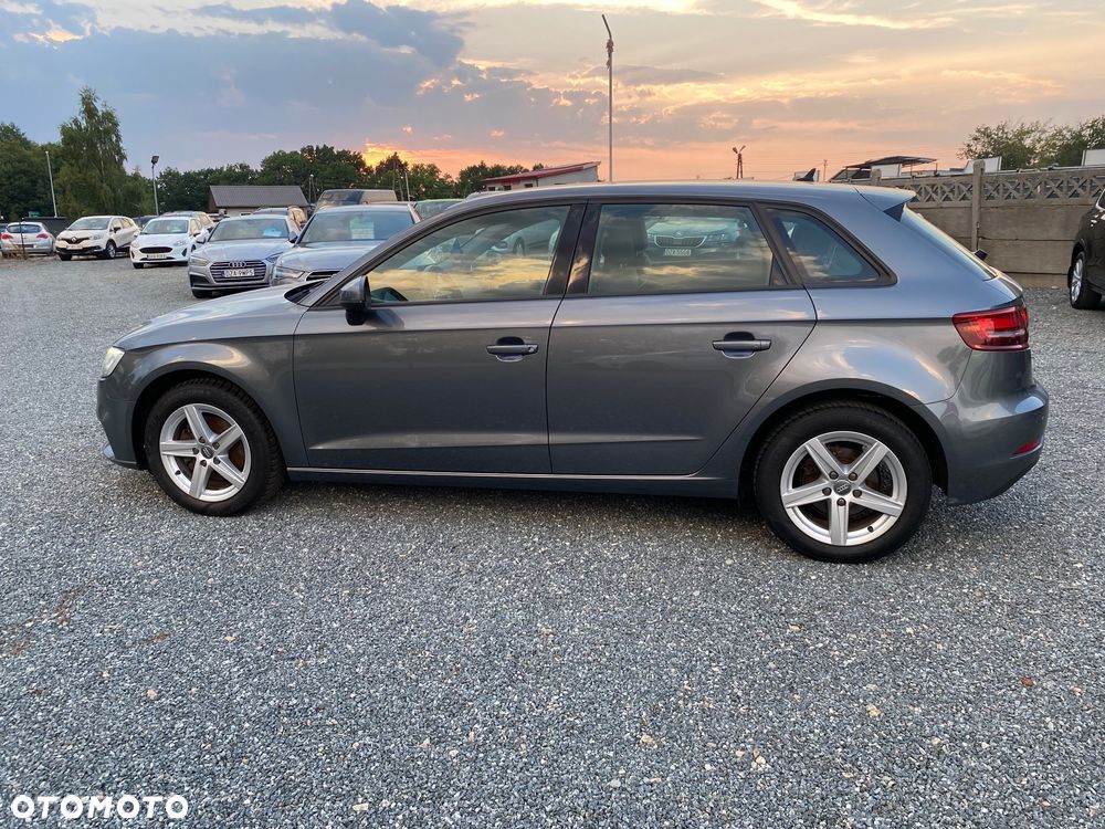 Audi A3 Sportback 30 TFSI - 8