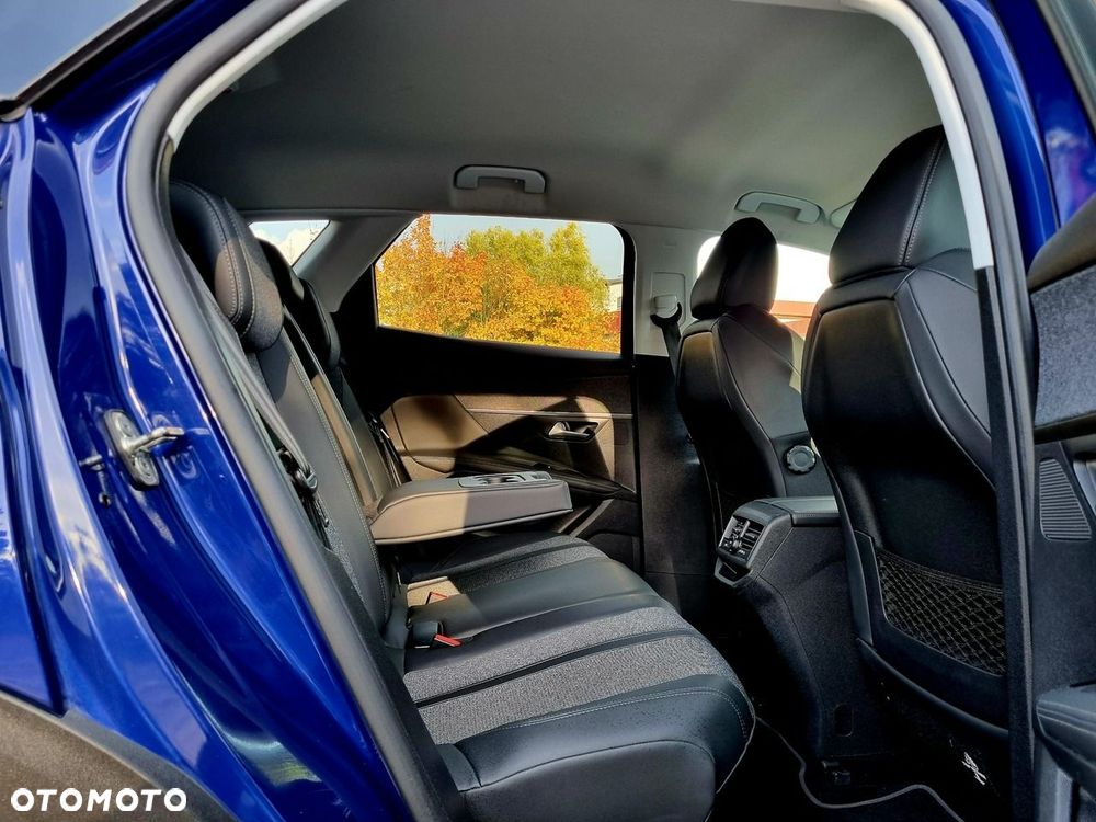 Peugeot 3008 1.5 BlueHDi Allure S&S - 12