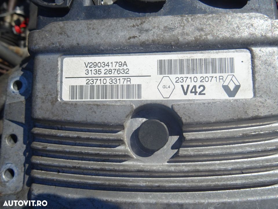 Vand Calculator Motor Ecu Dacia Sandero 2 1.2 Benzina Euro5 din 2014 cod: 237102071R - 2