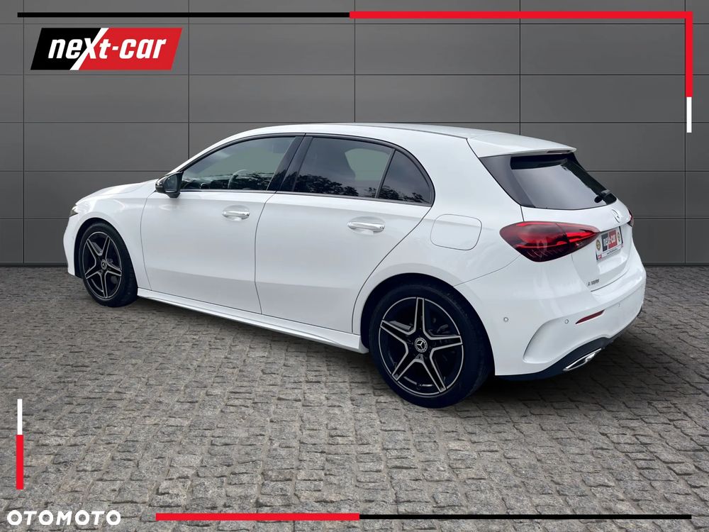 Mercedes-Benz Klasa A 180 AMG Line 7G-DCT - 3