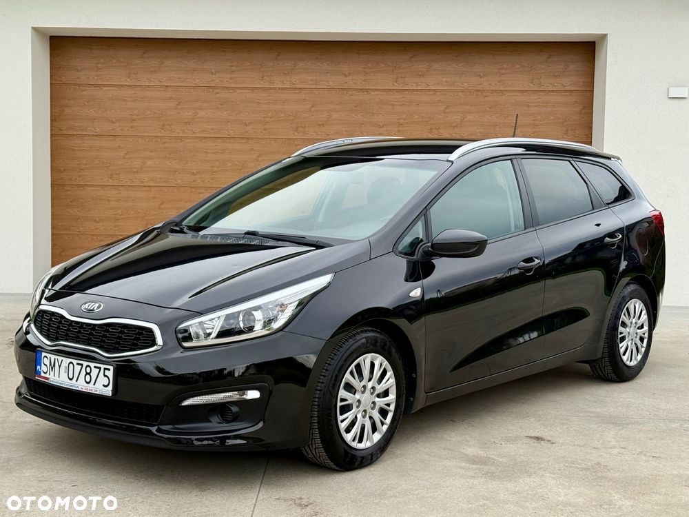 Kia Ceed 1.4 L Business Line Plus - 12