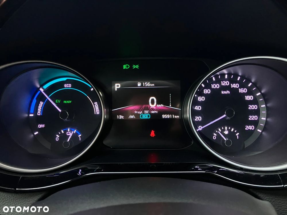 Kia Ceed 1.6 GDI PHEV L Business Line DCT - 26