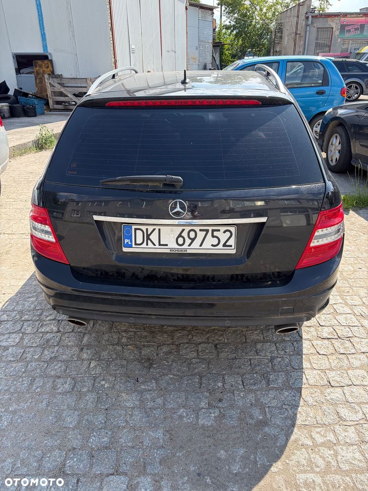 Mercedes-Benz Klasa C 350 CDI BlueEff Avantgarde 4-Matic - 4