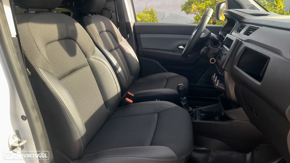 Renault Kango Express 1.5 DCI 95 APENAS 8.622KM - 31