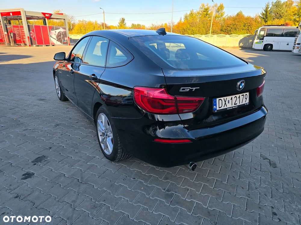 BMW Seria 3 2018 photo 5