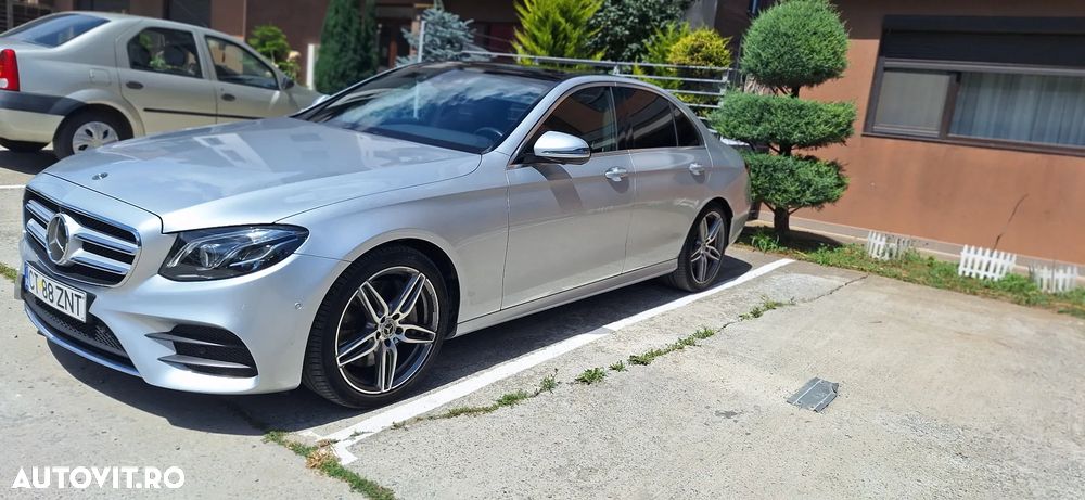 Mercedes-Benz E 450 4MATIC Aut - 3