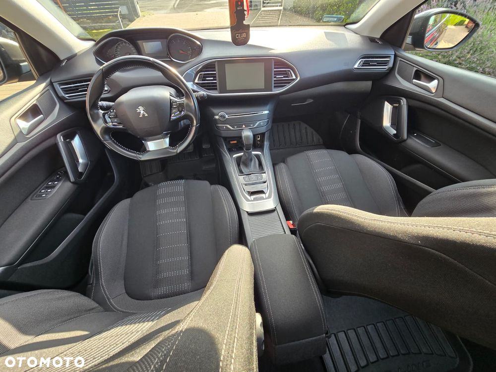 Peugeot 308 1.6 BlueHDi Active S&S - 10