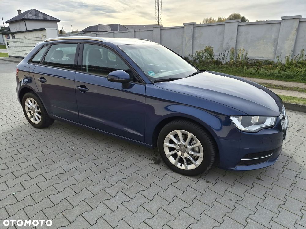 Audi A3 Sportback - 18