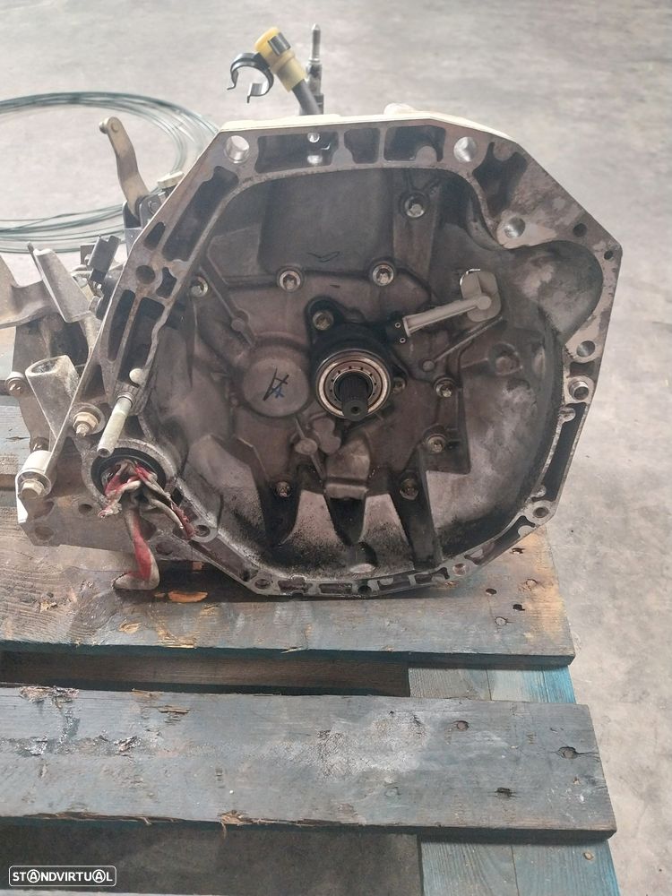 Caixa velocidades Renault Megane 2006 Ref: JR5 108 - 2