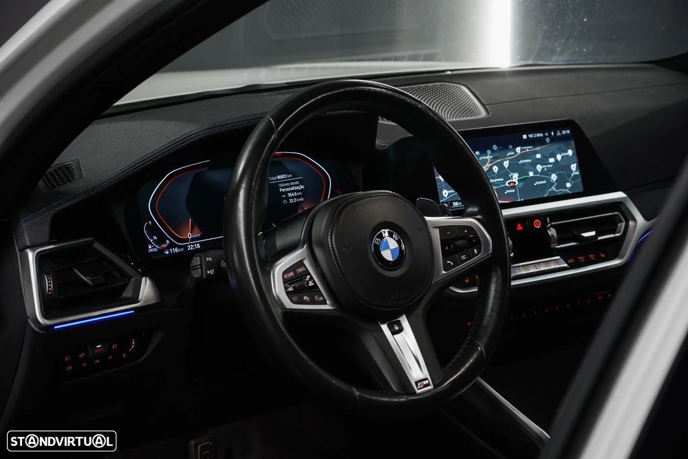 BMW 320 d Aut. M Sport - 14