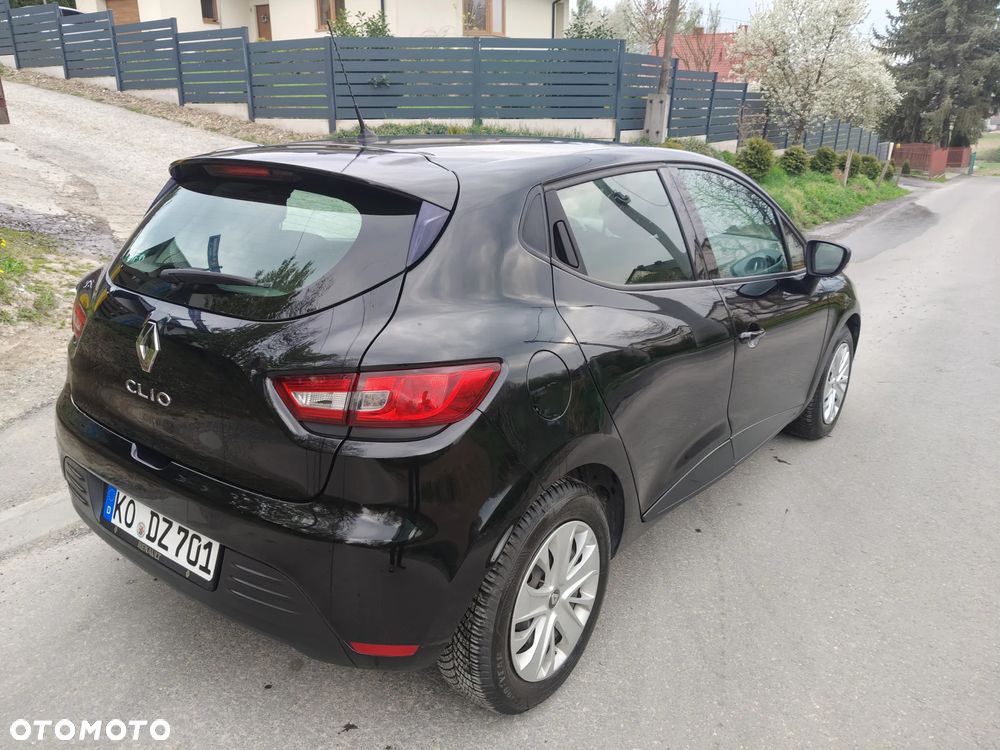 Renault Clio 1.2 16V 75 Business - 4