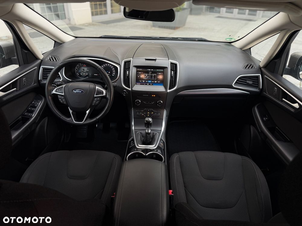 Ford S-Max 2.0 TDCi Titanium - 19