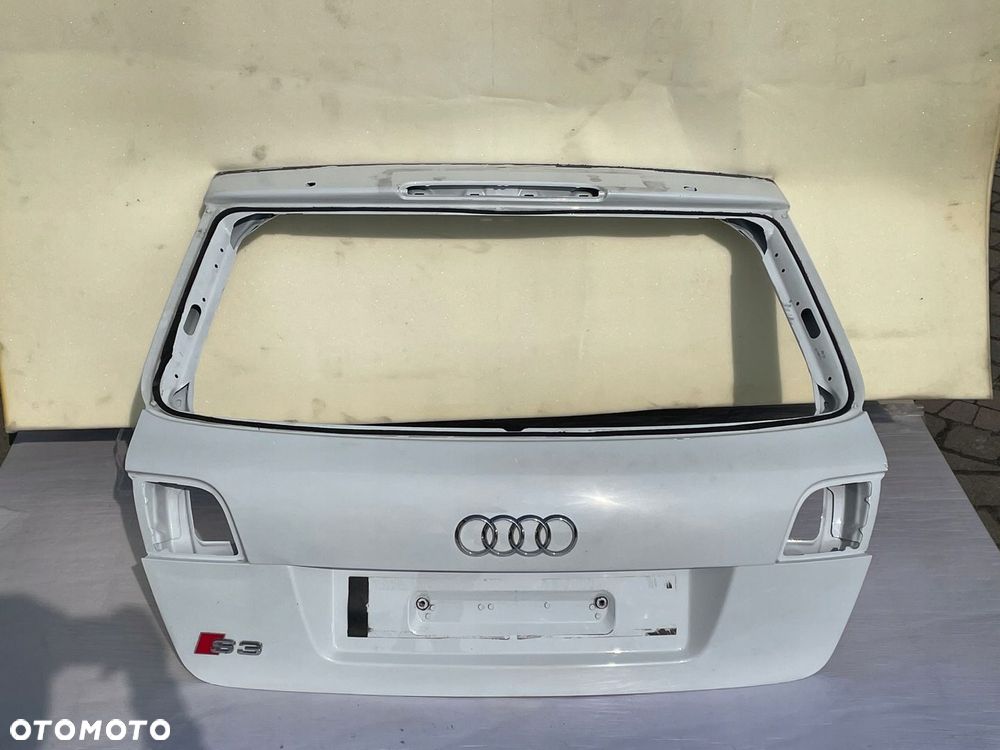 KLAPA BAGAŻNIKA AUDI A3 S3 LIFT 8P emblemat perła - 1