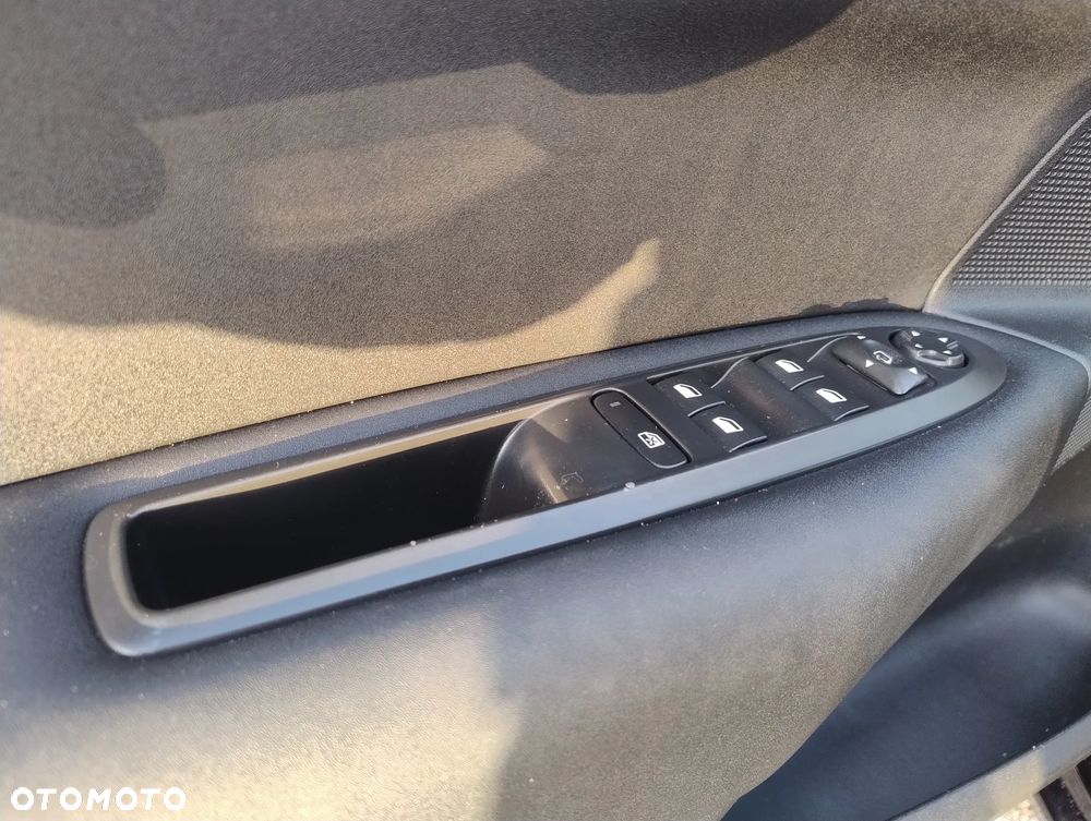 Citroën C4 BlueHDi 120 Stop&Start EAT6 Shine - 12