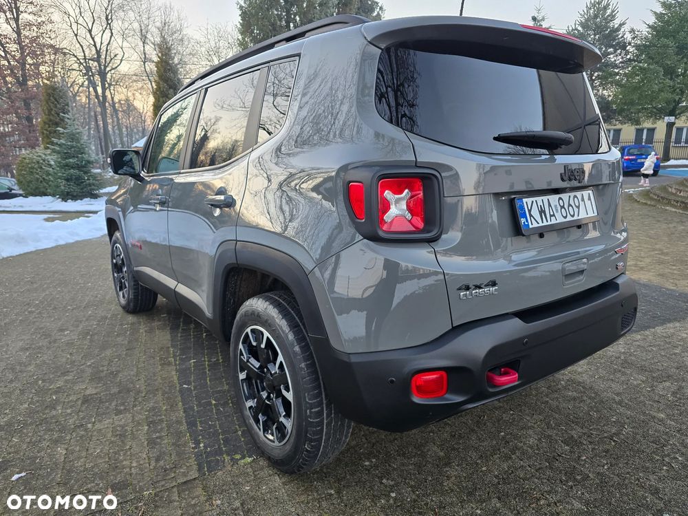 Jeep Renegade - 11