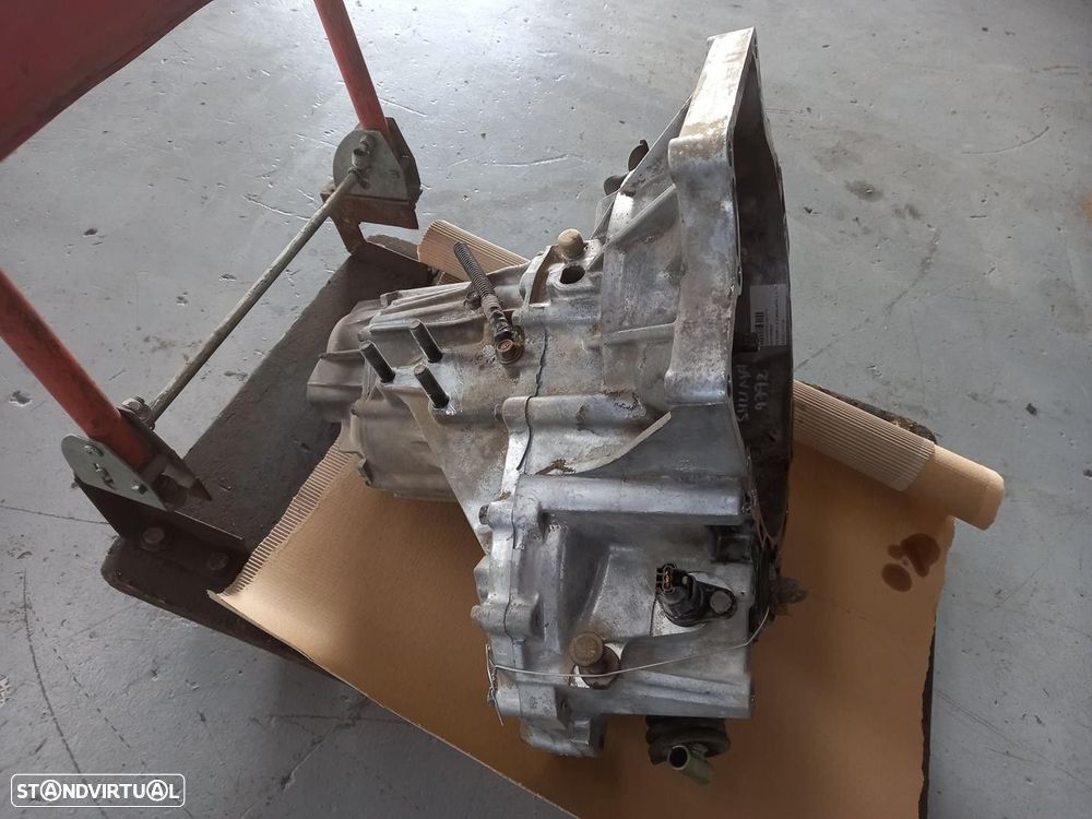 CAIXA VELOCIDADES KIA SHUMA II 2003 - 2