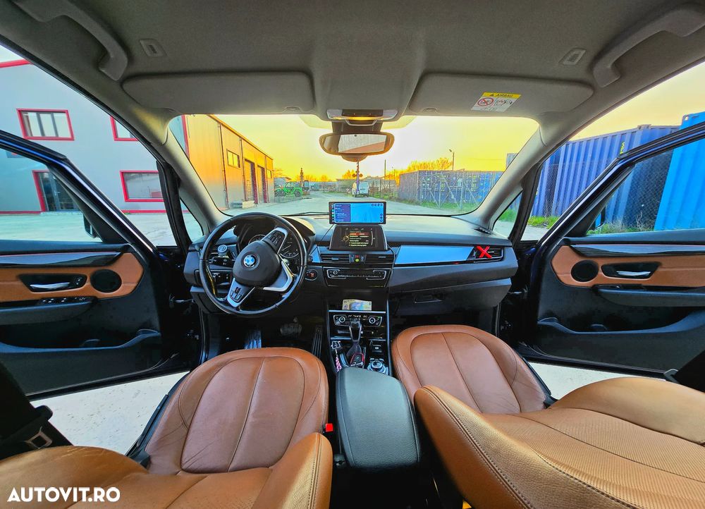 BMW Seria 2 216d Aut. Advantage - 12