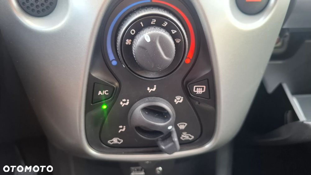 Toyota Aygo - 14