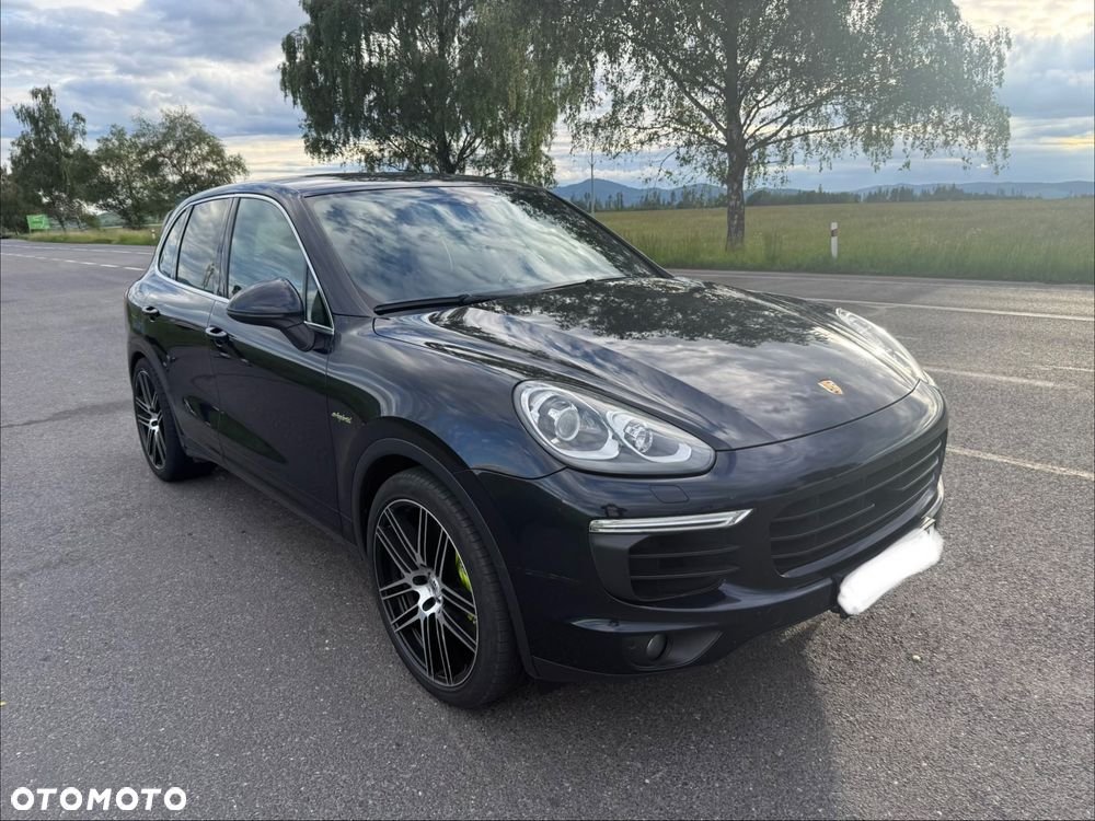 Porsche Cayenne - 2