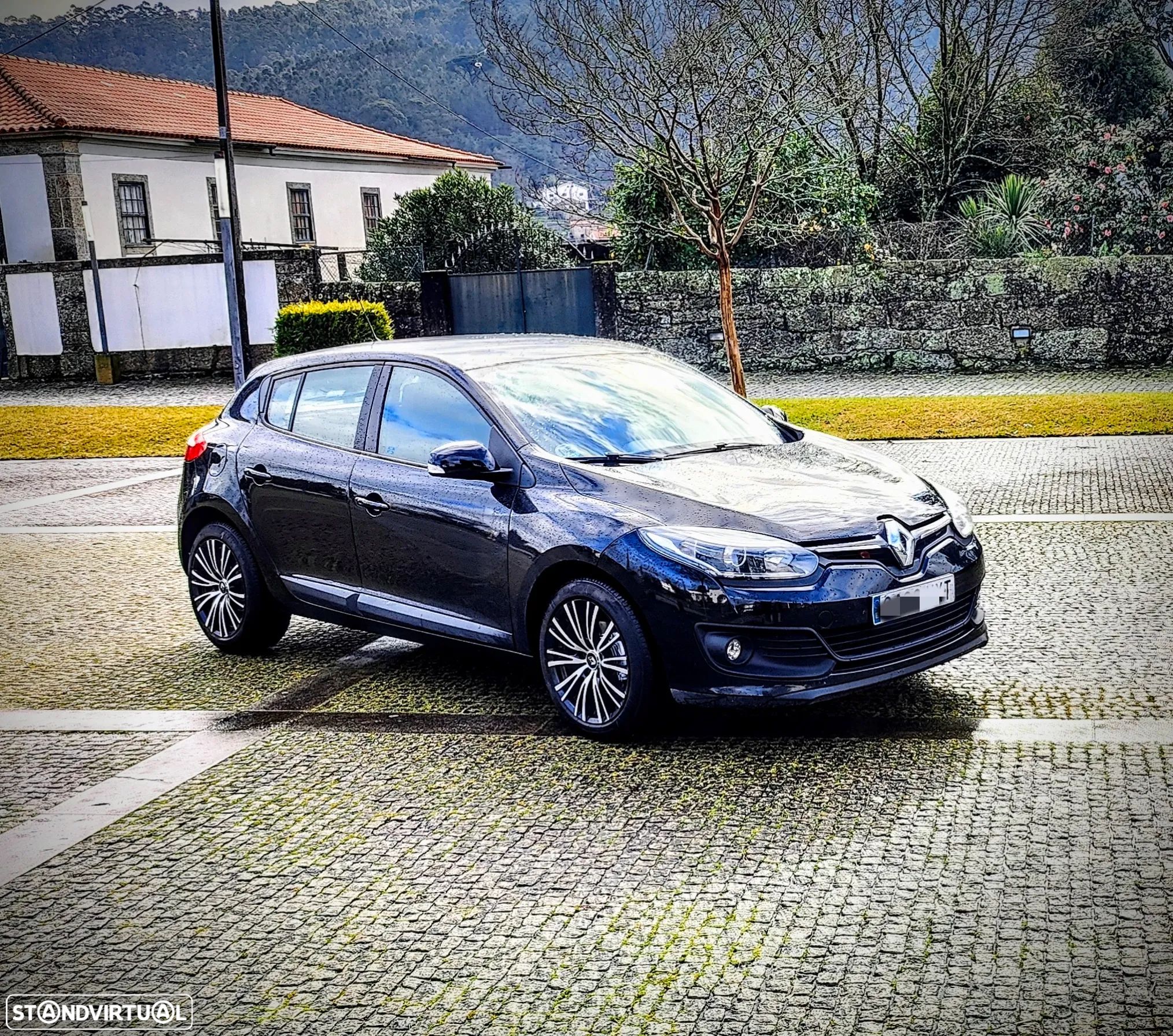 Renault Mégane 1.5 Blue dCi Limited J17 - 1