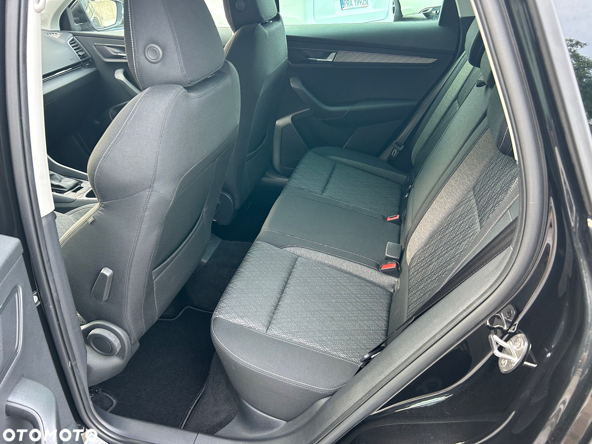 Skoda Karoq 2.0 TDI SCR 4x4 DSG Style - 8