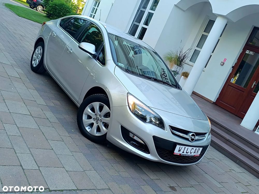 Opel Astra 1.4 T Energy EU6 - 3