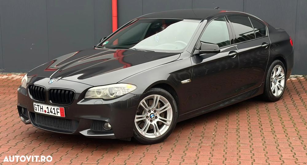 BMW Seria 5 525d Touring Sport-Aut. - 4