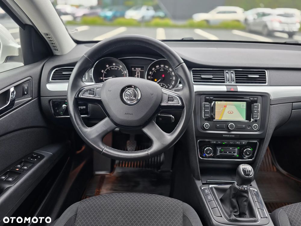 Skoda Superb 1.8 TSI Style - 19