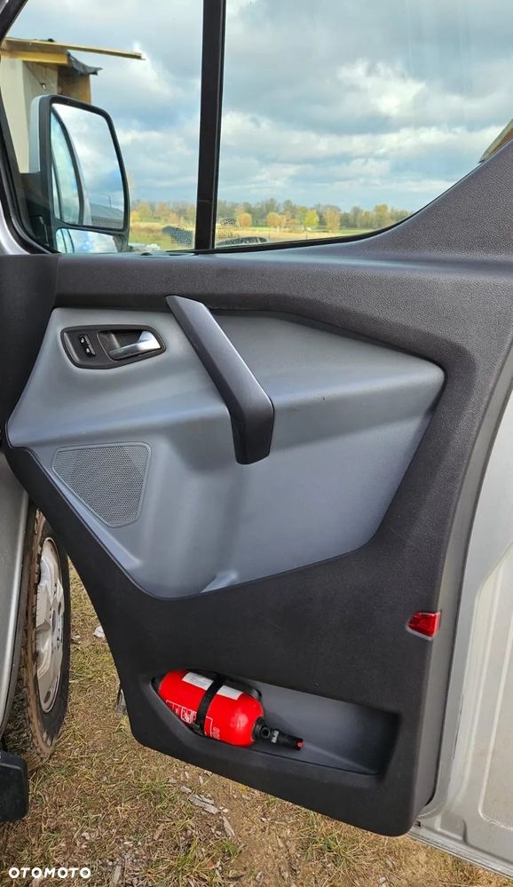 Ford Transit Custom - 5
