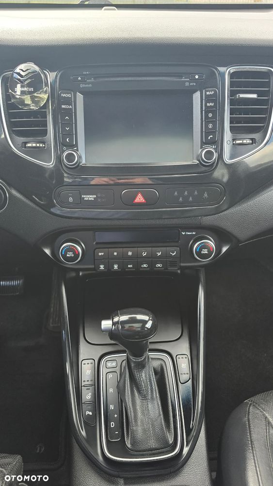 Kia Carens 1.7 CRDi XL 7DCT - 15