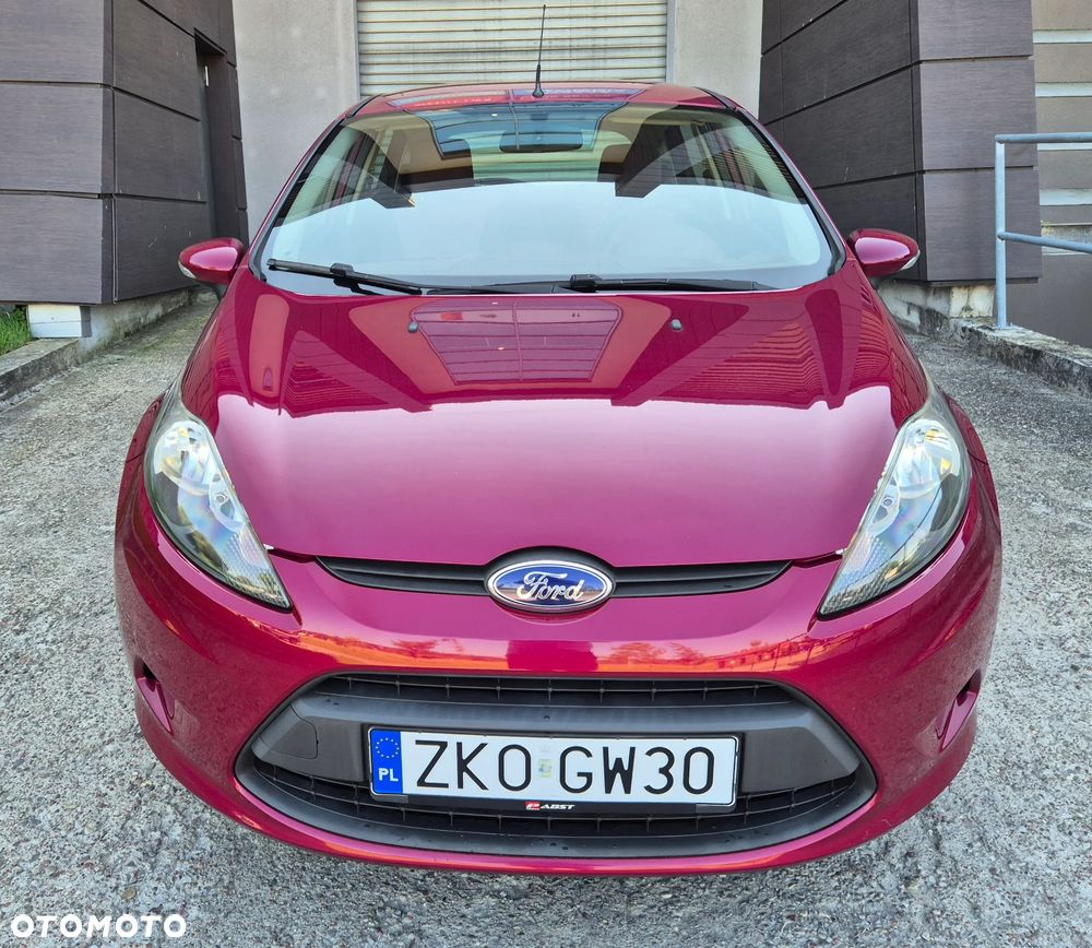 Ford Fiesta 1.25 Celebration - 8