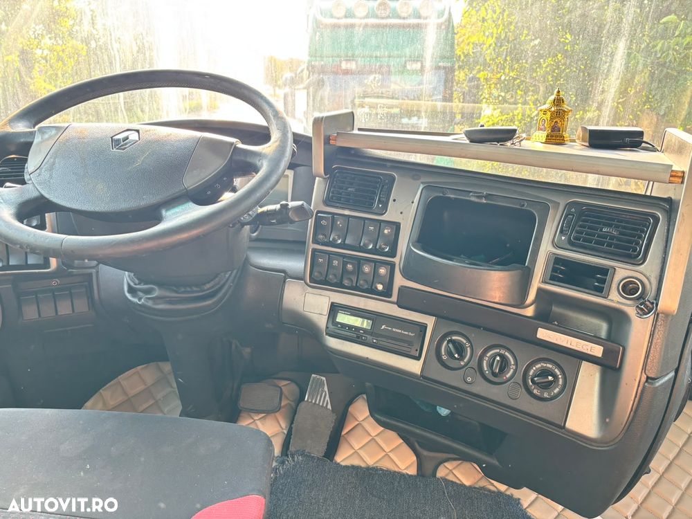 Renault MAGNUM 520 EEV - 26