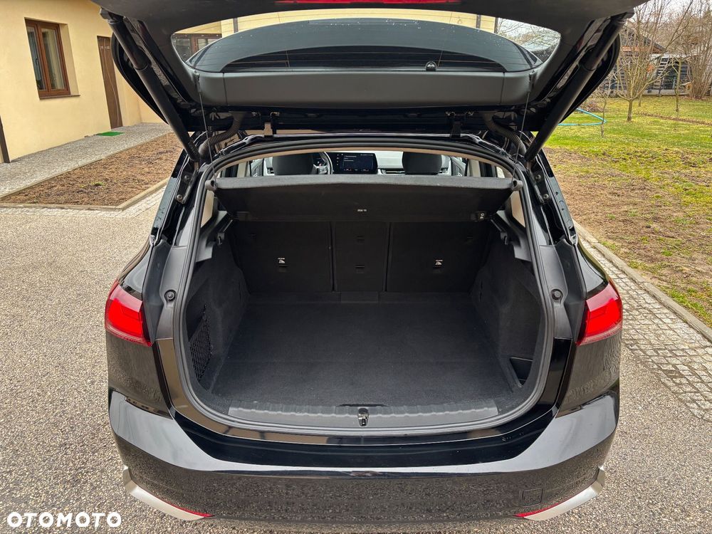 BMW Seria 2 218d Advantage sport - 28