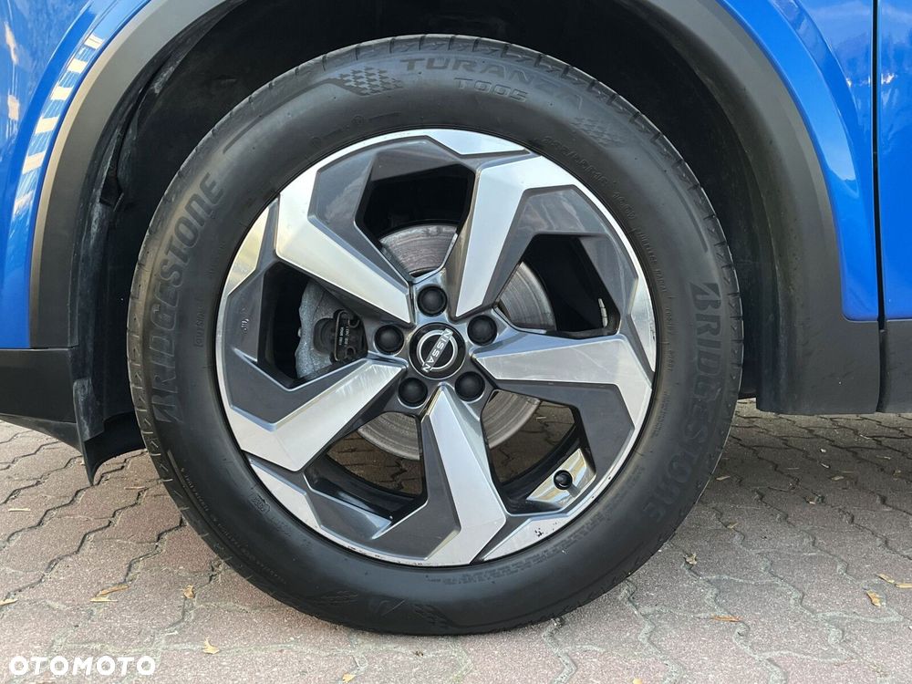 Nissan Qashqai 1.3 DIG-T mHEV N-Connecta Xtronic - 30