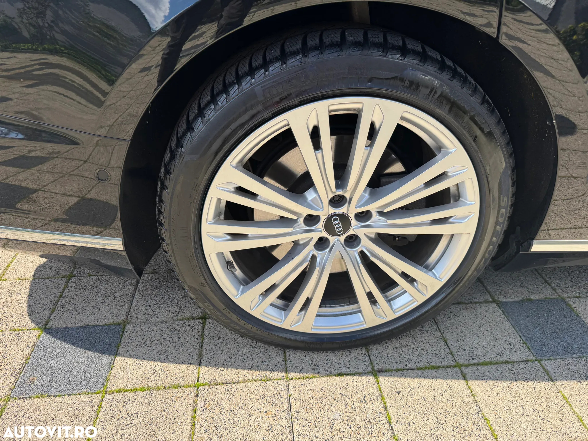 Audi A8 55 TFSI quattro Tiptronic MHEV - 26