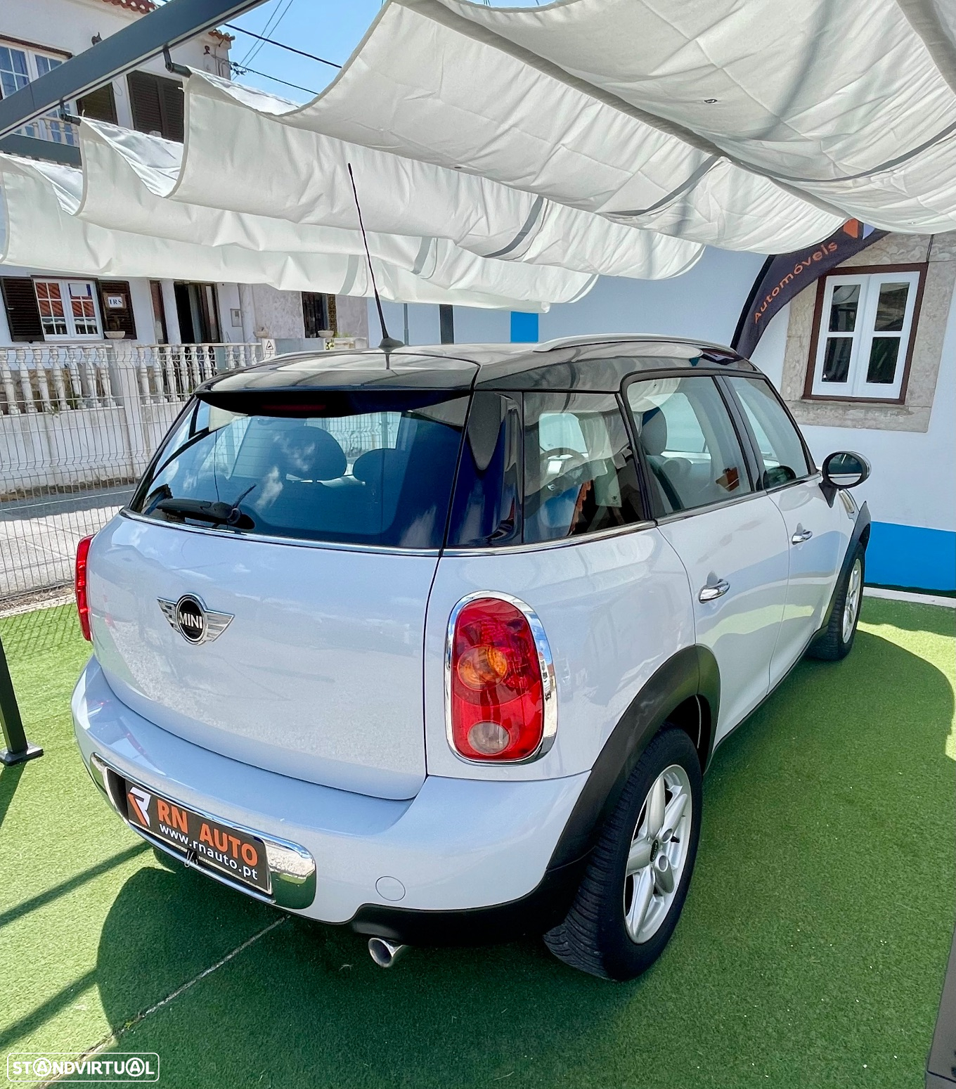 MINI Countryman Cooper D - 12