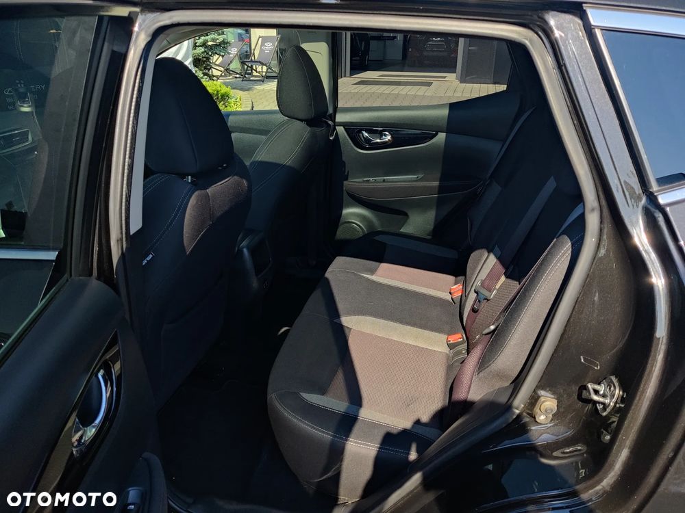 Nissan Qashqai 1.7 dCi 4x4 N-Connecta Xtronic - 18