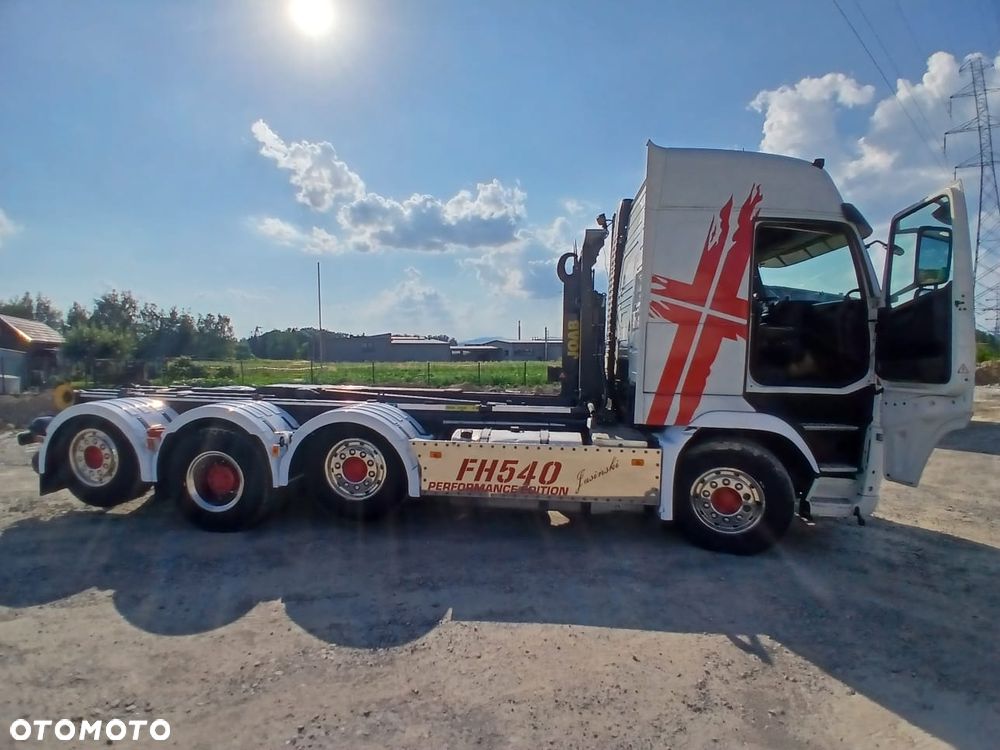 Volvo FH540 8X2 - 17