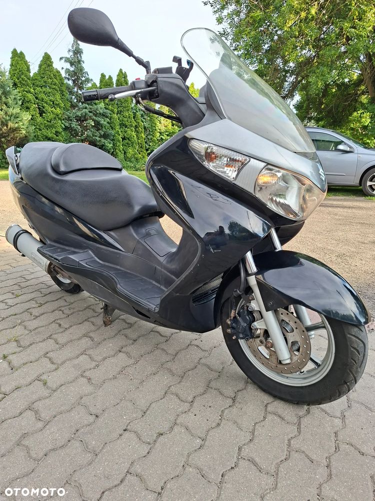 Suzuki Burgman - 1