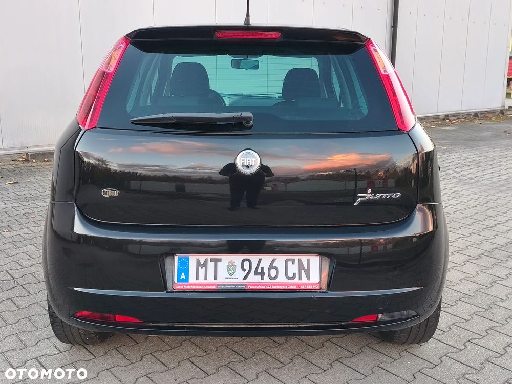 Fiat Punto 1.4 16V Dynamic - 6