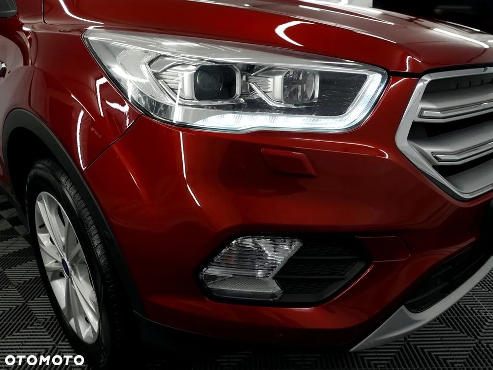 Ford Kuga 2.0 TDCi AWD Titanium - 32