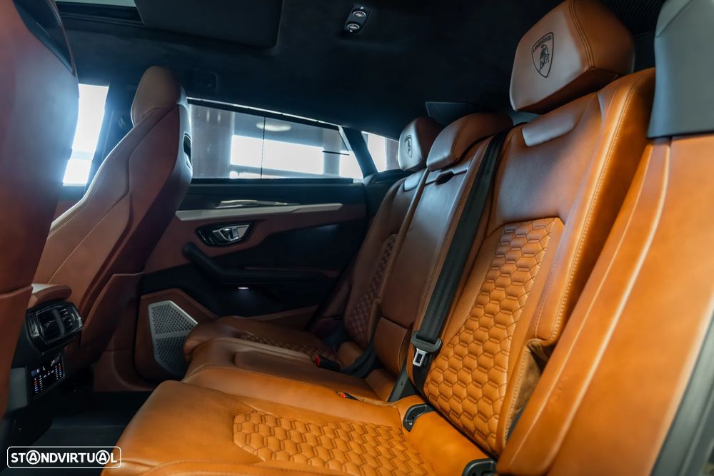 Lamborghini Urus 4.0 V8 - 9