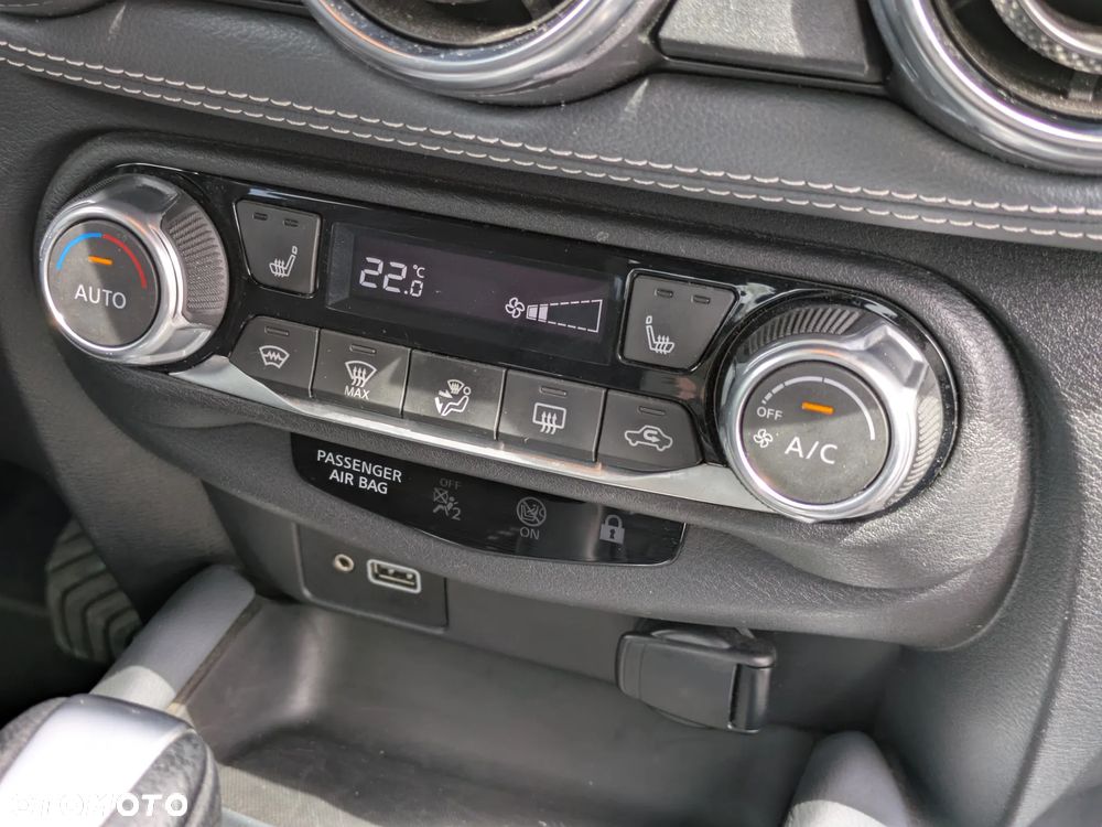 Nissan Juke 1.0 DIG-T N-Connecta DCT - 18