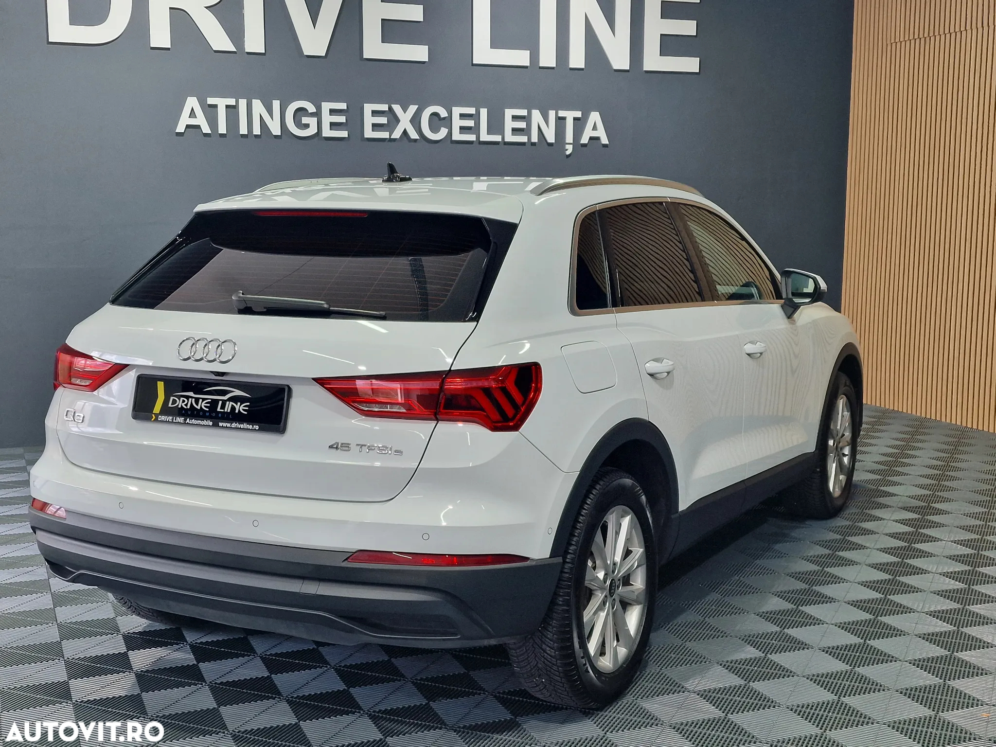 Audi Q3 1.4 45 TFSI e PHEV S Line - 5