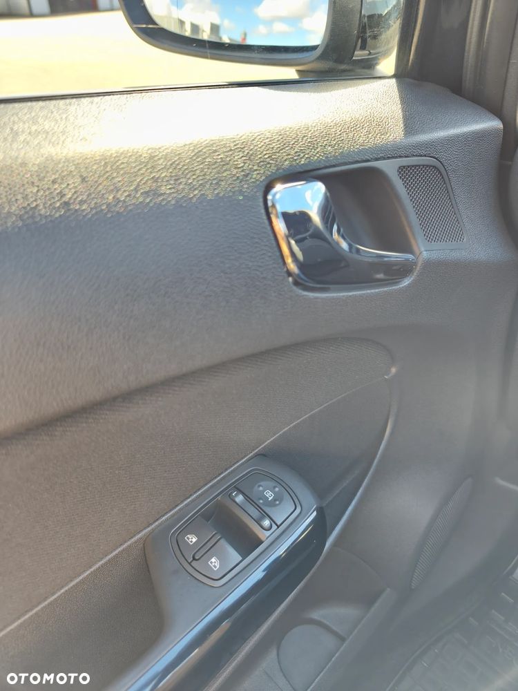 Opel Corsa - 8