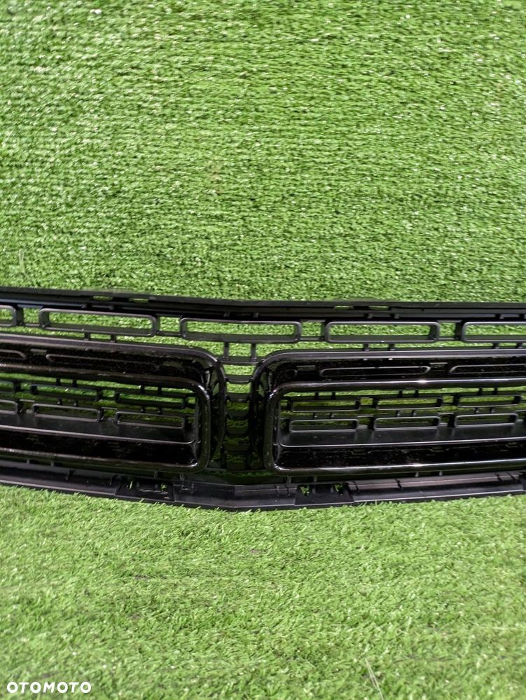GRILL ATRAPA CHŁODNICY KRATKA DODGE CHALLENGER 15- NR.103 - 3